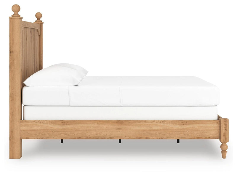 Galletyn Panel Bed