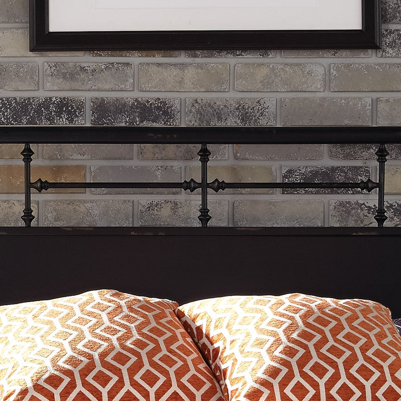 Vintage Series Queen Metal Bed in Black