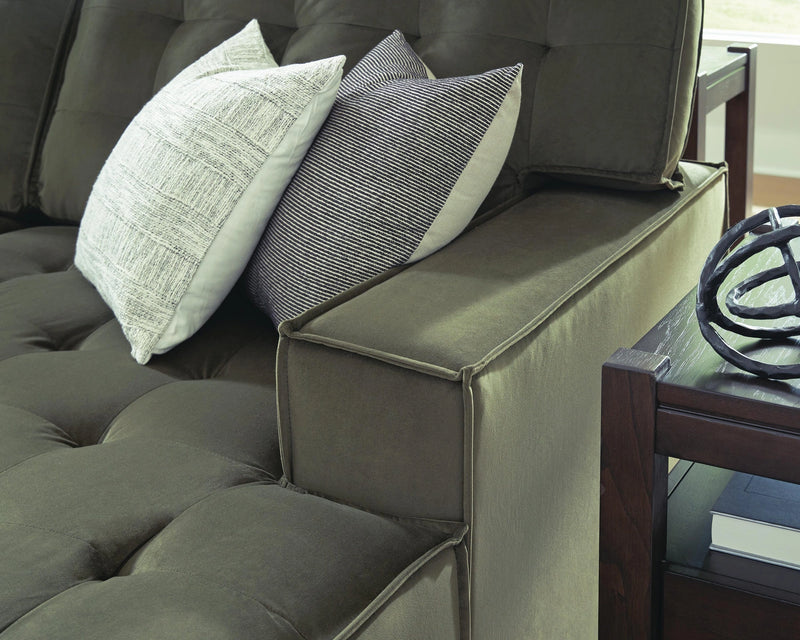 Chalcombe Sectional