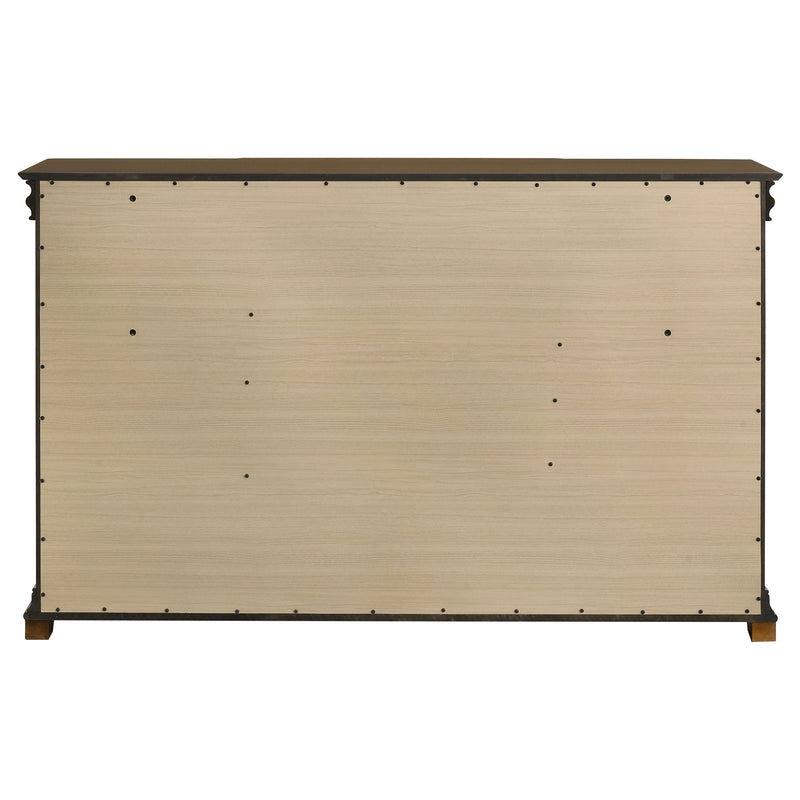 Garland Dresser