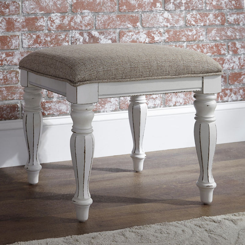 Magnolia Manor 3 Piece Vanity Set image