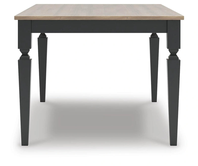 Plazaton Dining Table