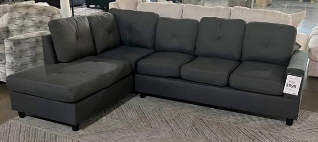Desmond Sectional