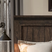 Thornwood Hills Storage Bed image