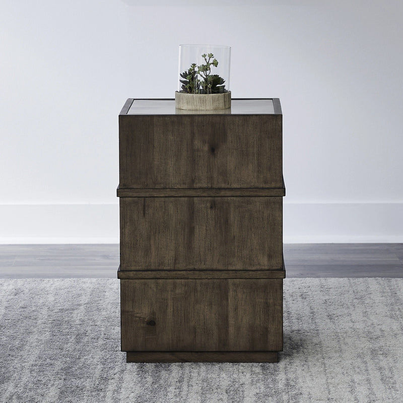 Shaker Lakes Chairside Table image