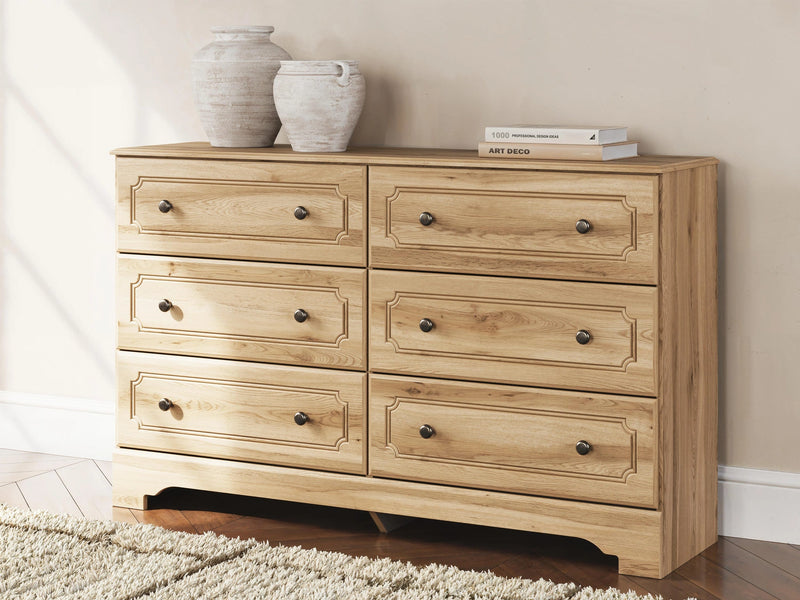 Galletyn Dresser