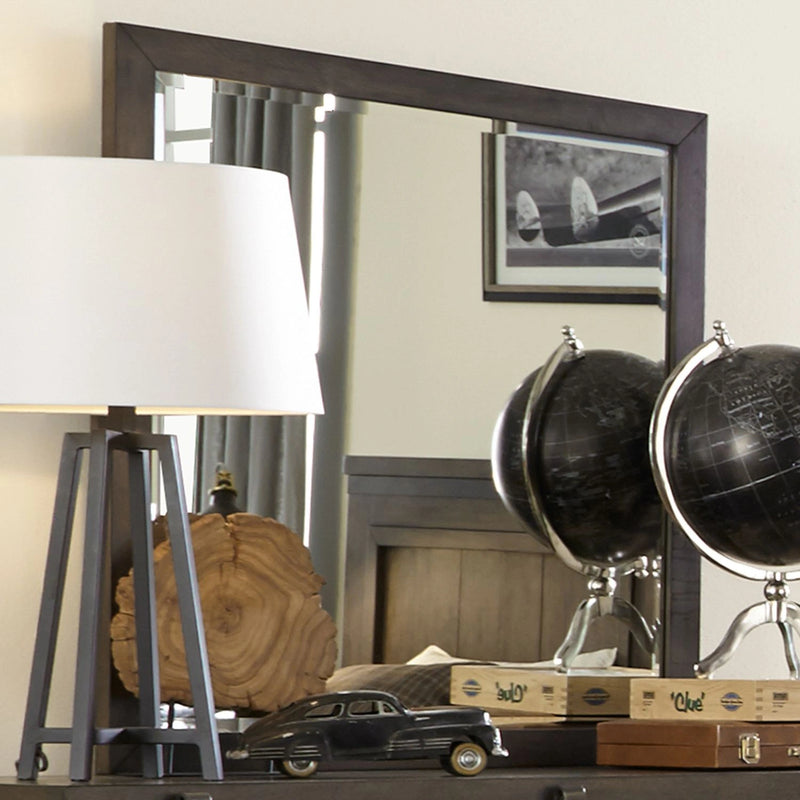 Thornwood Hills Dresser & Mirror image