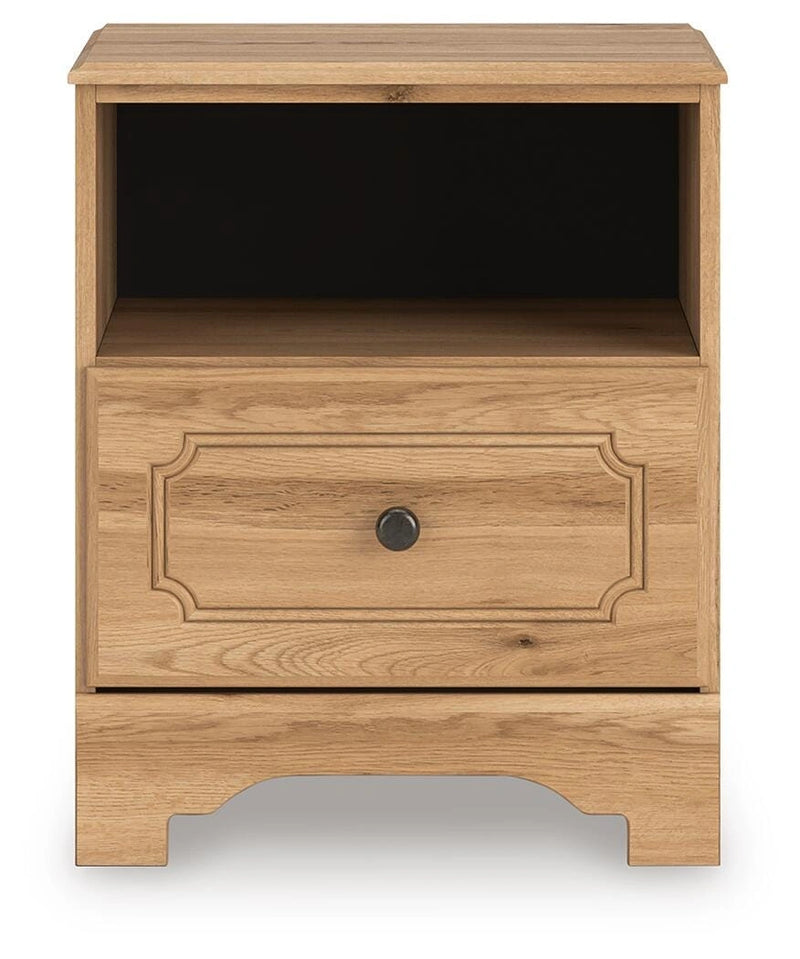 Galletyn Nightstand