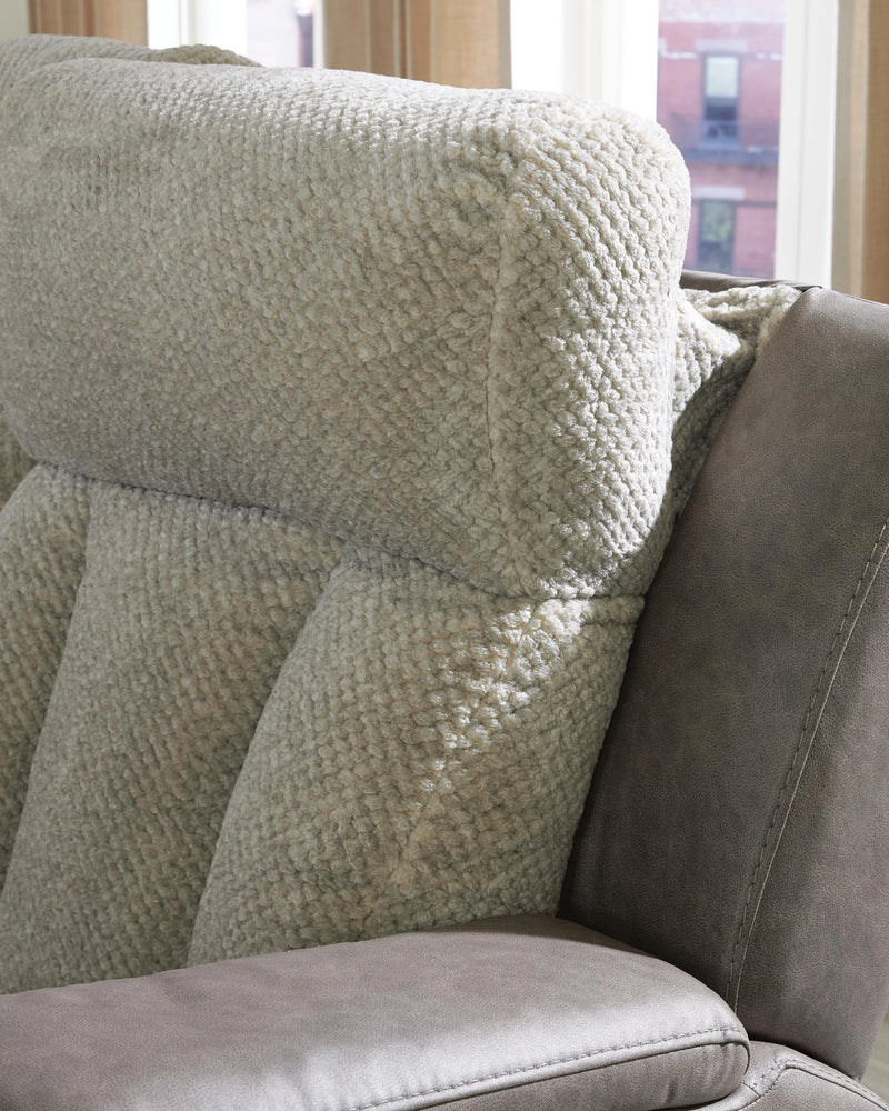 Stately Check Power Reclining Sofa