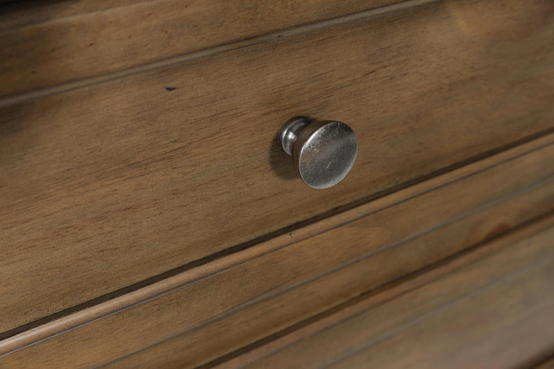 Vandenmore Nightstand