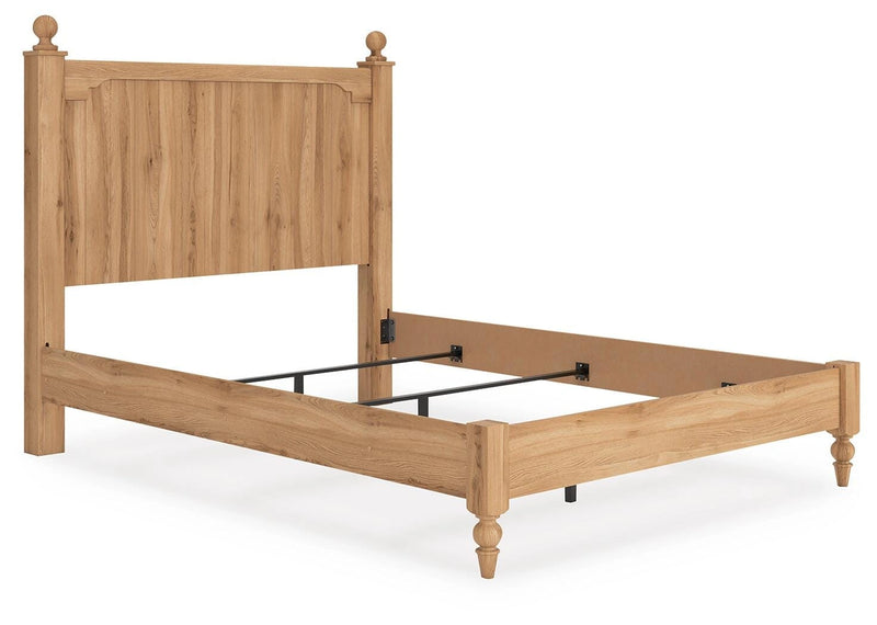 Galletyn Panel Bed